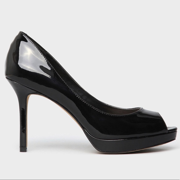Vince Camuto peep-toe Platform Pumps - Picture 1 of 5